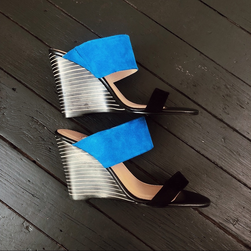 L’Agence Dual Strap Striped Wedge- NEW